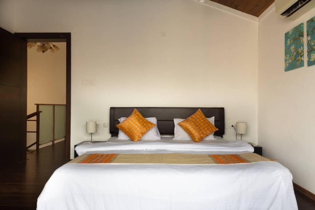 Ochre Villa- Luxury Property In Assagaon / 바가토르 외부 사진